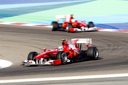 Alonso wins Bahrain GP